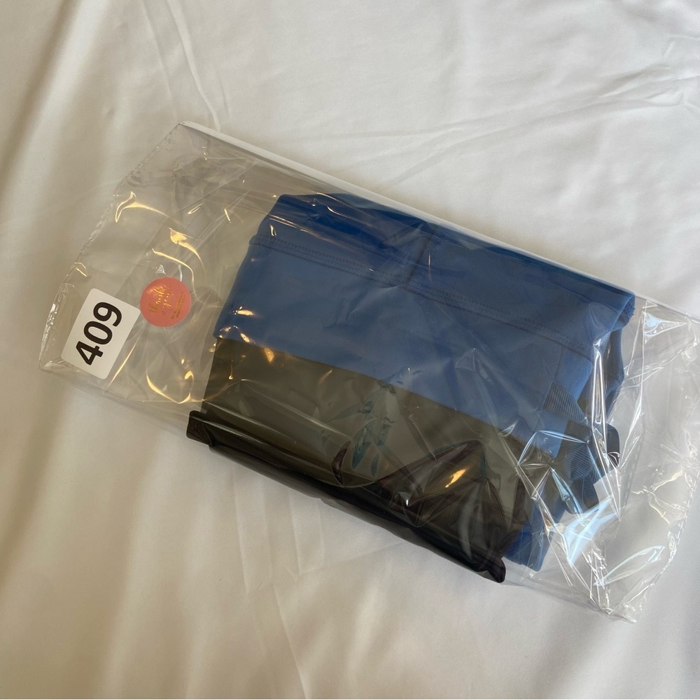 Lululemon Athletica Blue Leggings with Black Waistband - Picture 12 of 12